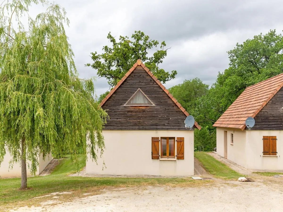 Comfortable Holiday Home With Swimming Pool Lacapelle-Marival France
