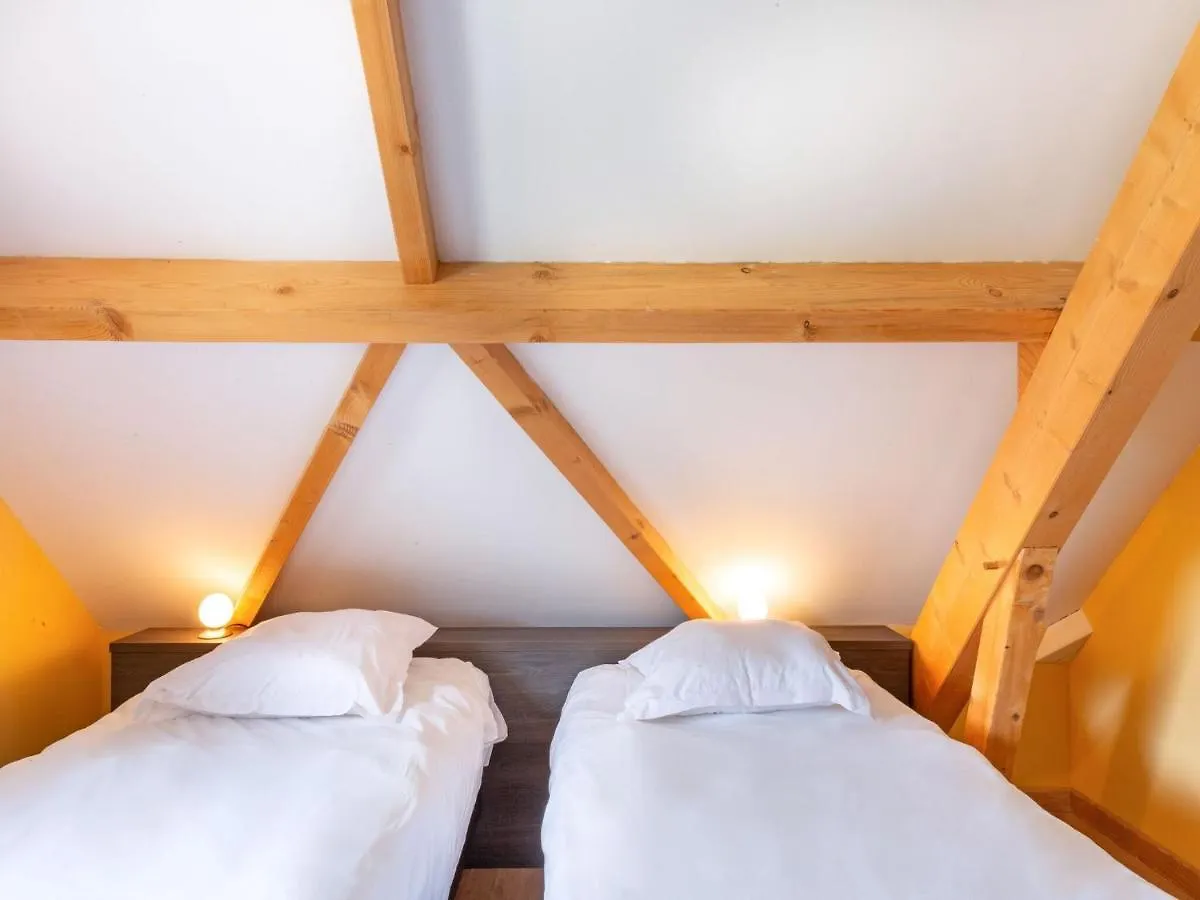 Comfortable Holiday Home With Swimming Pool Lacapelle-Marival Frankrike