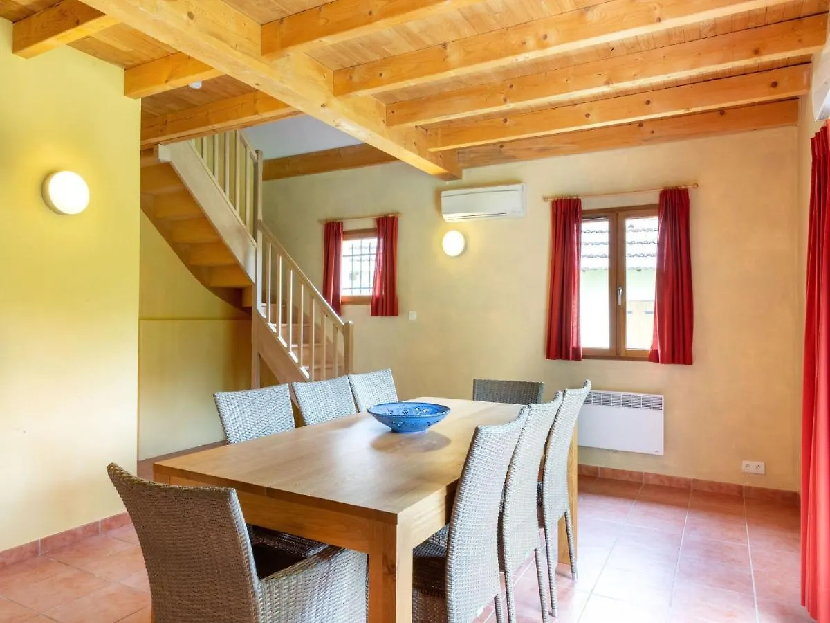 Comfortable Holiday Home With Swimming Pool Lacapelle-Marival 0*,
