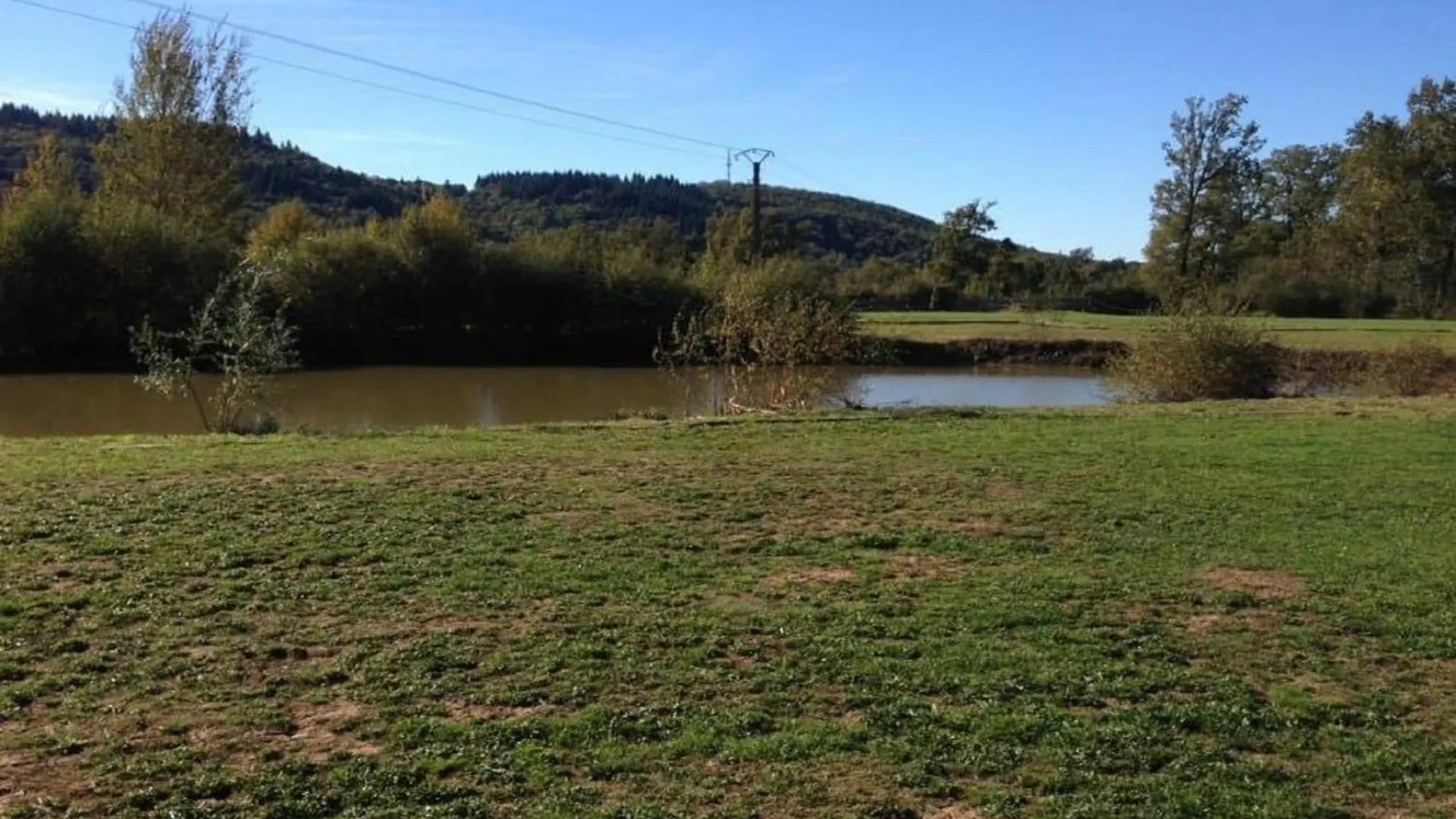Comfortable Holiday Home With Swimming Pool Lacapelle-Marival
